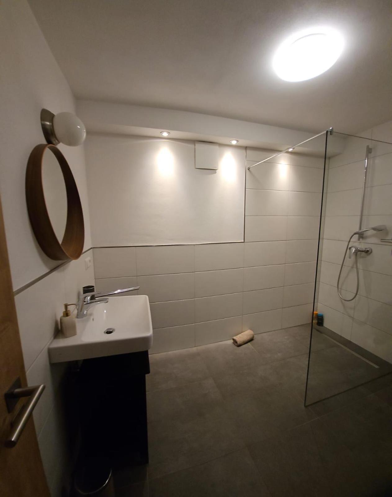 Modernes Apartment Gondelsheim Eksteriør billede